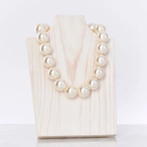 Hot Girl Pearls cooling necklace